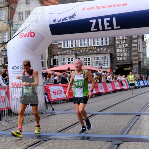 13.09.2026 - 21. swb-Marathon Bremen Tim E. http://msf.ph/oto/10364523 13.09.2026 13:02:04 Ziel 1614, 4696, 4739, 5369, 5601, 7950, 9137, 13168 meine-sportfotos.de