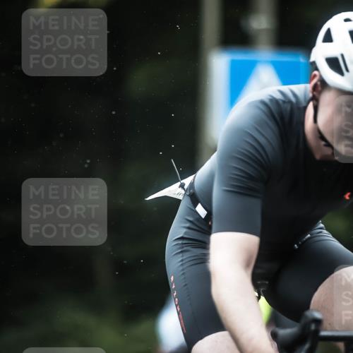 13.09.2026 - Stadtparktriathlon H.Heesch http://msf.ph/oto/10364531 13.09.2026 13:12:43 Radfahren 1218, 1268, 1346 meine-sportfotos.de
