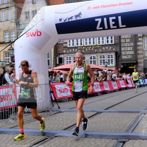 13.09.2026 - 21. swb-Marathon Bremen Tim E. http://msf.ph/oto/10364544 13.09.2026 13:02:04 Ziel 1614, 4696, 4739, 5369, 5601, 7950, 9137, 13168 meine-sportfotos.de