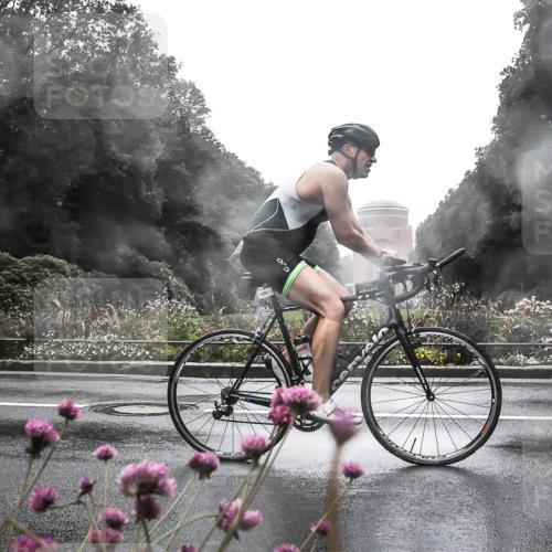 13.09.2026 - Stadtparktriathlon H.Heesch http://msf.ph/oto/10364556 13.09.2026 12:36:28 Radfahren 1004, 1056, 1295 meine-sportfotos.de