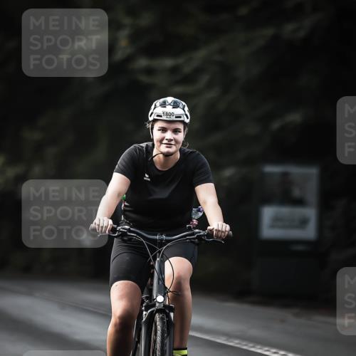 13.09.2026 - Stadtparktriathlon H.Heesch http://msf.ph/oto/10364562 13.09.2026 11:21:24 Radfahren 519, 644, 653, 737, 740, 825, 826, 1800 meine-sportfotos.de