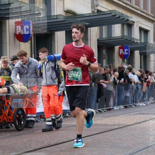 13.09.2026 - 21. swb-Marathon Bremen Strokosch-Dieckow http://msf.ph/oto/10364565 13.09.2026 13:37:14 Ziel 270, 391, 448, 869, 3323, 3627, 3804, 3823, 4155, 4300, 4433, 4628, 5388, 5624, 5738, 5791, 6032, 6804, 6911, 7003, 7074, 7571, 7635, 8315, 8316, 8380, 8439, 8553, 8674, 8748, 8753, 9441, 10062, 10106, 950, 1180, 1285, 1641, 1849, 1854, 1991, 2241, 2531, 2930, 3122, 3333, 3732, 3787, 3894, 3909, 4261, 4410, 4448, 4932, 4947, 5355, 5547, 5577, 5612, 6046, 6056, 6269, 6431, 6629, 6904, 6947, 6961, 7006, 7046, 8268, 8443, 9701 meine-sportfotos.de