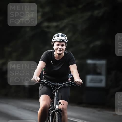 13.09.2026 - Stadtparktriathlon H.Heesch http://msf.ph/oto/10364571 13.09.2026 11:21:24 Radfahren 519, 644, 653, 737, 740, 825, 826, 1800 meine-sportfotos.de
