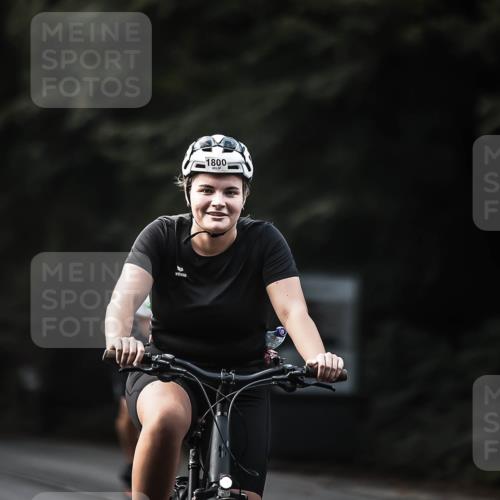 13.09.2026 - Stadtparktriathlon H.Heesch http://msf.ph/oto/10364579 13.09.2026 11:21:24 Radfahren 519, 644, 653, 737, 740, 825, 826, 1800 meine-sportfotos.de