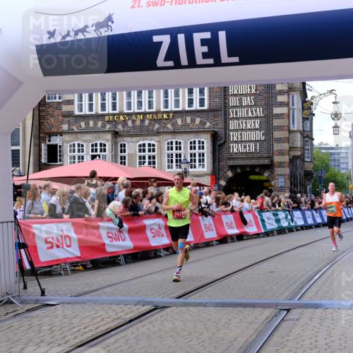 13.09.2026 - 21. swb-Marathon Bremen Tim E. http://msf.ph/oto/10364581 13.09.2026 13:02:06 Ziel 1614, 4696, 4739, 5601, 7950, 9137, 9233, 13168 meine-sportfotos.de