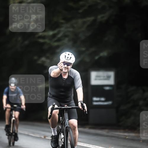 13.09.2026 - Stadtparktriathlon H.Heesch http://msf.ph/oto/10364584 13.09.2026 13:12:49 Radfahren 1225, 1226, 1284, 1297, 1346, 1352 meine-sportfotos.de