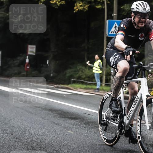 13.09.2026 - Stadtparktriathlon H.Heesch http://msf.ph/oto/10364594 13.09.2026 10:11:04 Radfahren 254, 267, 308, 330 meine-sportfotos.de