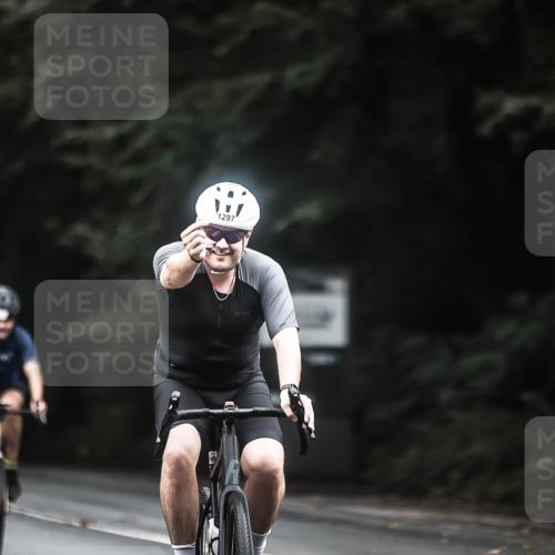 13.09.2026 - Stadtparktriathlon H.Heesch http://msf.ph/oto/10364598 13.09.2026 13:12:50 Radfahren 1225, 1226, 1284, 1297, 1346, 1352 meine-sportfotos.de