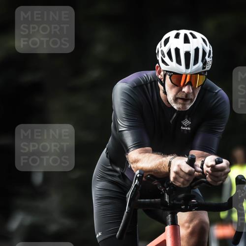 13.09.2026 - Stadtparktriathlon H.Heesch http://msf.ph/oto/10364655 13.09.2026 11:21:27 Radfahren 636, 653, 674, 826, 1800 meine-sportfotos.de