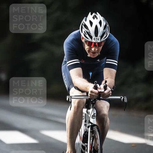 13.09.2026 - Stadtparktriathlon H.Heesch http://msf.ph/oto/10364702 13.09.2026 11:21:31 Radfahren 636, 653, 674, 757 meine-sportfotos.de