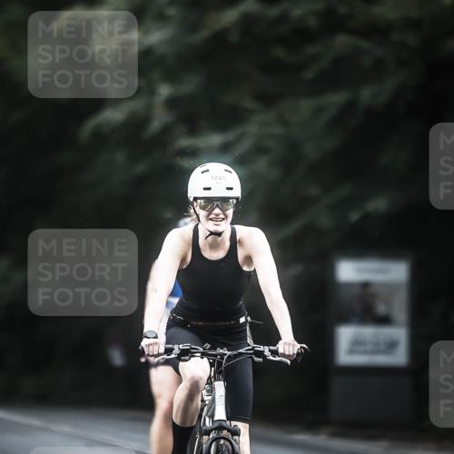 13.09.2026 - Stadtparktriathlon H.Heesch http://msf.ph/oto/10364712 13.09.2026 13:12:53 Radfahren 1225, 1226, 1284, 1297, 1352 meine-sportfotos.de