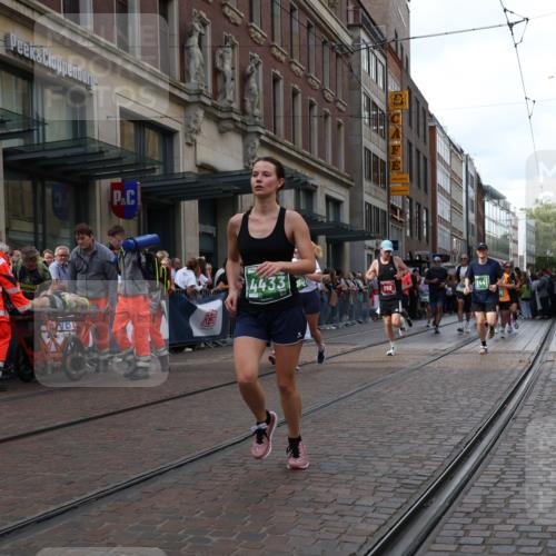 13.09.2026 - 21. swb-Marathon Bremen Strokosch-Dieckow http://msf.ph/oto/10364719 13.09.2026 13:37:17 Ziel 270, 391, 448, 581, 869, 3323, 3804, 4155, 4159, 4300, 4433, 4628, 5624, 5738, 5783, 5784, 6032, 6596, 6795, 6804, 6911, 7003, 7074, 7635, 8315, 8316, 8380, 8439, 8553, 8674, 8748, 8753, 9099, 9441, 10062, 10106, 869, 950, 1180, 1285, 1849, 1854, 1991, 2241, 2531, 2930, 3122, 3333, 3627, 3732, 3787, 3823, 3894, 3909, 4261, 4410, 4448, 4932, 4947, 5388, 5547, 5577, 5612, 5791, 6046, 6056, 6431, 6629, 6904, 6947, 6961, 7006, 7046, 7571, 8268, 8443, 9701 meine-sportfotos.de