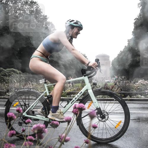 13.09.2026 - Stadtparktriathlon H.Heesch http://msf.ph/oto/10364736 13.09.2026 12:37:28 Radfahren 1152, 1242, 1274, 1280 meine-sportfotos.de