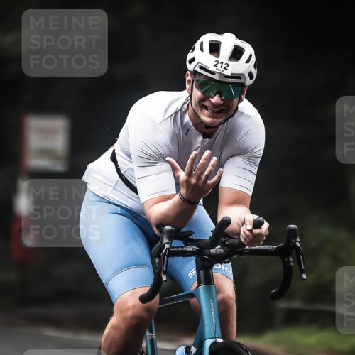 13.09.2026 - Stadtparktriathlon H.Heesch http://msf.ph/oto/10364791 13.09.2026 10:11:17 Radfahren 212 meine-sportfotos.de