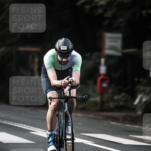 13.09.2026 - Stadtparktriathlon H.Heesch http://msf.ph/oto/10364810 13.09.2026 11:21:42 Radfahren 605, 614, 700 meine-sportfotos.de