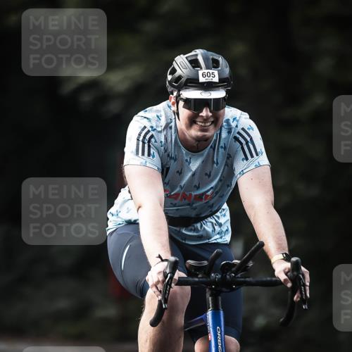 13.09.2026 - Stadtparktriathlon H.Heesch http://msf.ph/oto/10364856 13.09.2026 11:21:44 Radfahren 605, 614, 700 meine-sportfotos.de