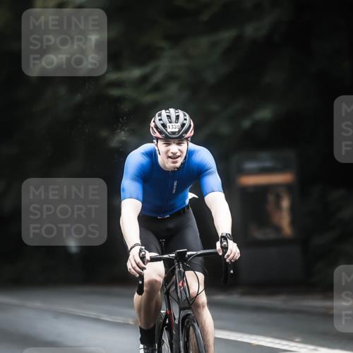 13.09.2026 - Stadtparktriathlon H.Heesch http://msf.ph/oto/10364863 13.09.2026 13:13:04 Radfahren 1192, 1316, 1339, 1340 meine-sportfotos.de