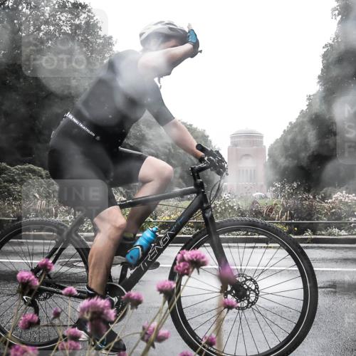 13.09.2026 - Stadtparktriathlon H.Heesch http://msf.ph/oto/10364866 13.09.2026 12:38:05 Radfahren 949, 1072, 1108, 1248, 1254 meine-sportfotos.de