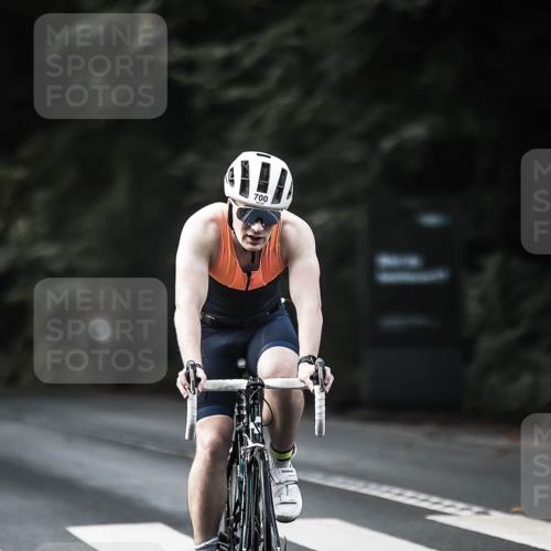13.09.2026 - Stadtparktriathlon H.Heesch http://msf.ph/oto/10364882 13.09.2026 11:21:47 Radfahren 605, 614, 622, 700 meine-sportfotos.de