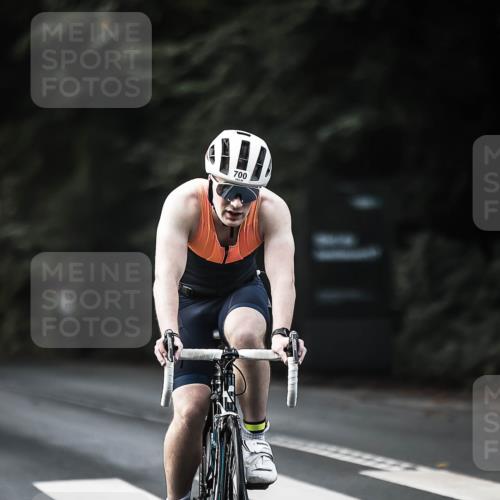 13.09.2026 - Stadtparktriathlon H.Heesch http://msf.ph/oto/10364885 13.09.2026 11:21:47 Radfahren 605, 614, 622, 700 meine-sportfotos.de