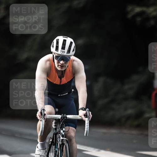 13.09.2026 - Stadtparktriathlon H.Heesch http://msf.ph/oto/10364897 13.09.2026 11:21:47 Radfahren 605, 614, 622, 700 meine-sportfotos.de