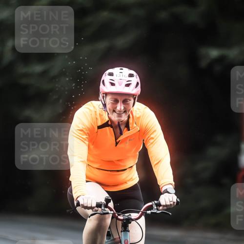 13.09.2026 - Stadtparktriathlon H.Heesch http://msf.ph/oto/10364938 13.09.2026 13:13:09 Radfahren 1192, 1316, 1339, 1386, 1402 meine-sportfotos.de