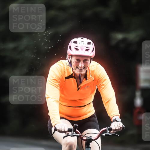 13.09.2026 - Stadtparktriathlon H.Heesch http://msf.ph/oto/10364941 13.09.2026 13:13:09 Radfahren 1192, 1316, 1339, 1386, 1402 meine-sportfotos.de