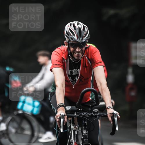 13.09.2026 - Stadtparktriathlon H.Heesch http://msf.ph/oto/10364993 13.09.2026 10:11:32 Radfahren 253, 271, 273, 296, 324 meine-sportfotos.de
