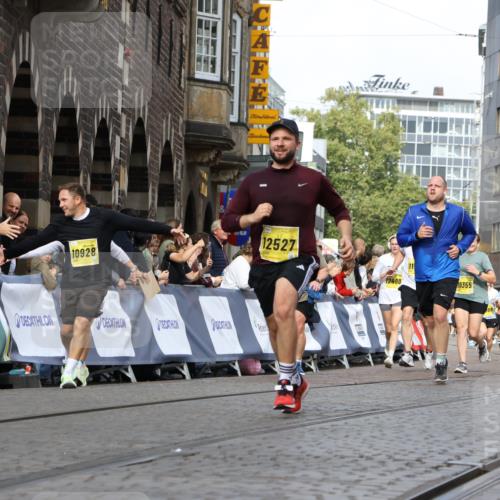 13.09.2026 - 21. swb-Marathon Bremen Strokosch-Dieckow http://msf.ph/oto/10365073 13.09.2026 10:59:48 Ziel 10147, 10377, 10745, 10922, 11151, 11207, 11500, 11519, 11594, 11873, 12267, 12295, 12481, 12527, 12537, 10175, 10691, 10867, 11054, 11071, 11158, 11159, 11160, 11250, 11259, 11427, 11445, 11453, 11528, 11637, 11879, 11904, 12123, 12238, 12239, 12242, 12243, 12274, 12388 meine-sportfotos.de