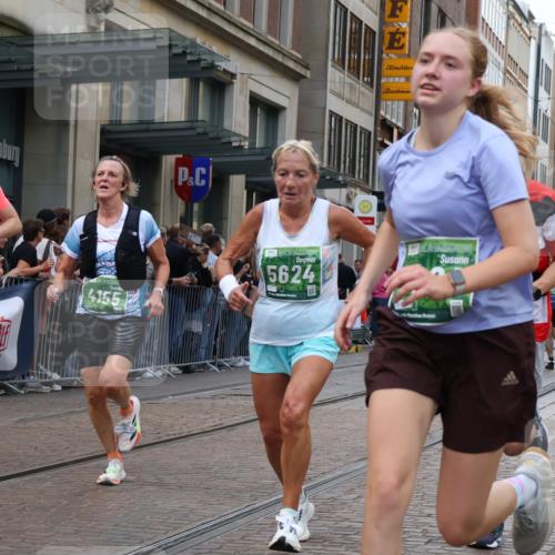 13.09.2026 - 21. swb-Marathon Bremen Strokosch-Dieckow http://msf.ph/oto/10365085 13.09.2026 13:37:23 Ziel 581, 3323, 3804, 4155, 4159, 4300, 4433, 5624, 5783, 5784, 6032, 6083, 6596, 6795, 6804, 6911, 7003, 7074, 7540, 7635, 7815, 7985, 8010, 8204, 8315, 8316, 8380, 8440, 8674, 8972, 9099, 9441, 9481, 9774, 10062, 10106, 13228, 270, 391, 448, 869, 950, 1180, 1854, 1991, 2531, 3333, 3627, 3732, 3823, 3894, 4448, 4628, 4932, 4947, 5388, 5547, 5577, 5612, 5738, 5791, 6046, 6629, 6904, 6947, 6961, 7006, 7571, 8268, 8443, 9701 meine-sportfotos.de