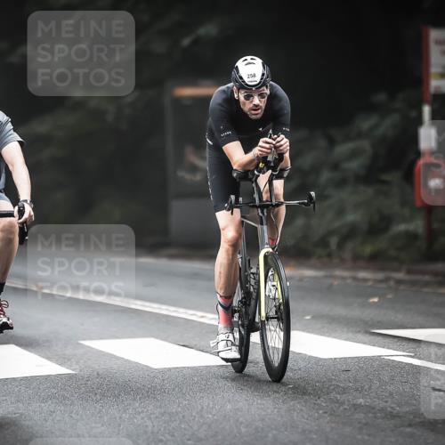 13.09.2026 - Stadtparktriathlon H.Heesch http://msf.ph/oto/10365113 13.09.2026 10:11:46 Radfahren 223, 258, 311, 331 meine-sportfotos.de