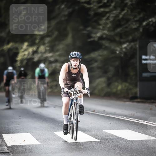 13.09.2026 - Stadtparktriathlon H.Heesch http://msf.ph/oto/10365118 13.09.2026 11:22:15 Radfahren 592, 599, 640, 646, 699, 751 meine-sportfotos.de