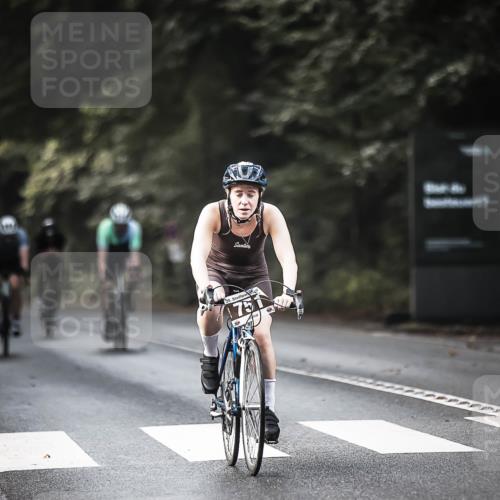 13.09.2026 - Stadtparktriathlon H.Heesch http://msf.ph/oto/10365128 13.09.2026 11:22:15 Radfahren 592, 599, 640, 646, 699, 751 meine-sportfotos.de
