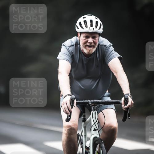 13.09.2026 - Stadtparktriathlon H.Heesch http://msf.ph/oto/10365136 13.09.2026 10:11:47 Radfahren 223, 258, 311, 326, 331 meine-sportfotos.de