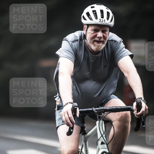 13.09.2026 - Stadtparktriathlon H.Heesch http://msf.ph/oto/10365148 13.09.2026 10:11:48 Radfahren 258, 311, 326, 331 meine-sportfotos.de