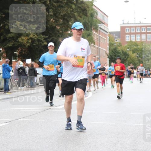 13.09.2026 - Kiel Lauf Markus Tischler http://msf.ph/oto/10365160 13.09.2026 12:02:49 Fleethörn 453, 38, 838 meine-sportfotos.de