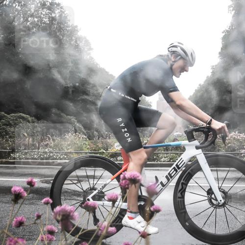 13.09.2026 - Stadtparktriathlon H.Heesch http://msf.ph/oto/10365163 13.09.2026 12:39:34 Radfahren 1174, 1192, 1214 meine-sportfotos.de