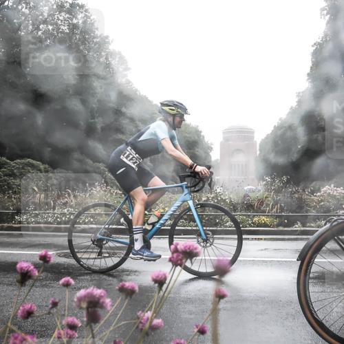 13.09.2026 - Stadtparktriathlon H.Heesch http://msf.ph/oto/10365185 13.09.2026 12:39:42 Radfahren 1118, 1127, 1268 meine-sportfotos.de
