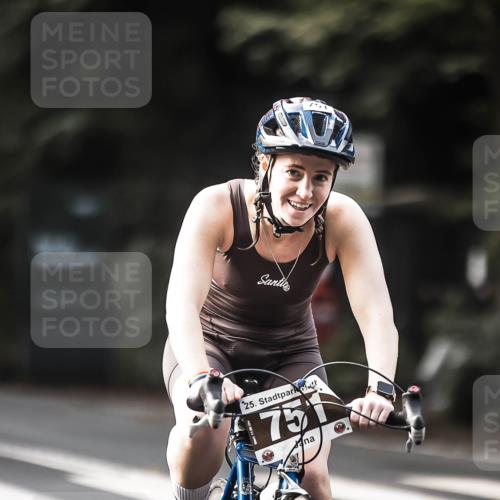 13.09.2026 - Stadtparktriathlon H.Heesch http://msf.ph/oto/10365208 13.09.2026 11:22:16 Radfahren 592, 599, 640, 646, 699, 751 meine-sportfotos.de