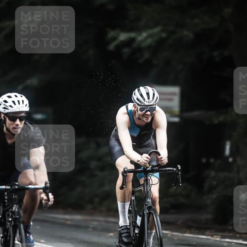 13.09.2026 - Stadtparktriathlon H.Heesch http://msf.ph/oto/10365217 13.09.2026 13:13:26 Radfahren 1208, 1276, 1311, 1322, 1372, 1377, 1401, 1420, 1424 meine-sportfotos.de