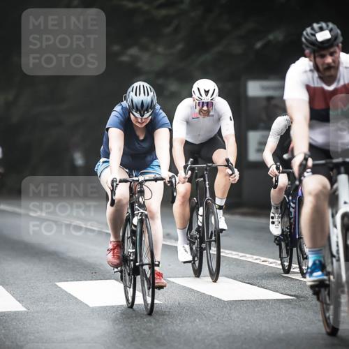 13.09.2026 - Stadtparktriathlon H.Heesch http://msf.ph/oto/10365251 13.09.2026 10:12:02 Radfahren 213, 256, 300, 305, 312, 333, 334, 335 meine-sportfotos.de