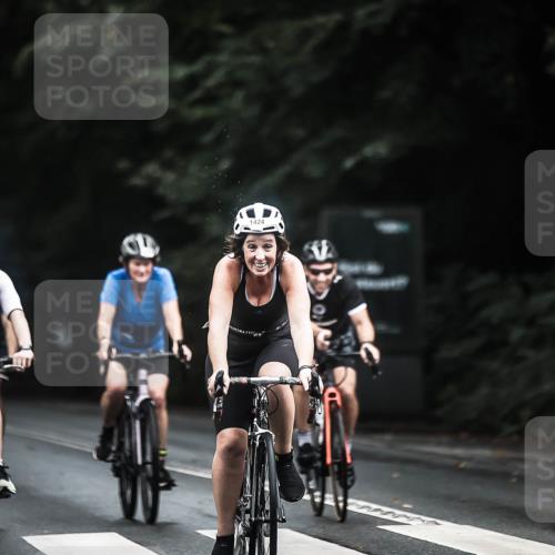 13.09.2026 - Stadtparktriathlon H.Heesch http://msf.ph/oto/10365252 13.09.2026 13:13:29 Radfahren 1208, 1276, 1311, 1322, 1372, 1401, 1424 meine-sportfotos.de