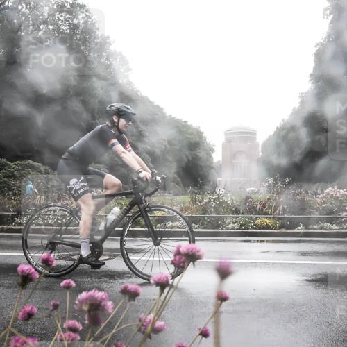 13.09.2026 - Stadtparktriathlon H.Heesch http://msf.ph/oto/10365295 13.09.2026 12:40:26 Radfahren 1186, 1198, 1260, 1265, 1275 meine-sportfotos.de