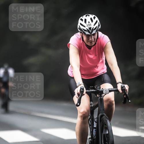 13.09.2026 - Stadtparktriathlon H.Heesch http://msf.ph/oto/10365322 13.09.2026 10:12:05 Radfahren 213, 256, 298, 300, 305, 312, 332, 333, 334, 335 meine-sportfotos.de