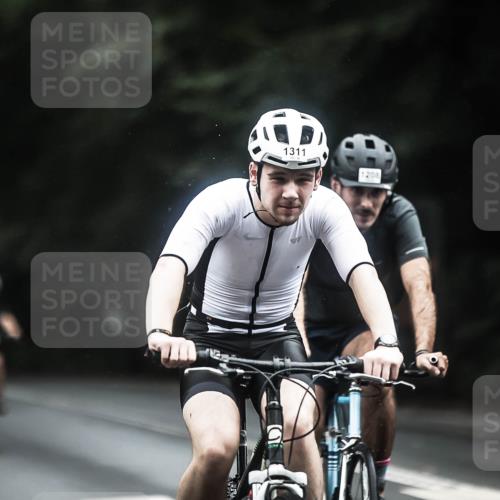 13.09.2026 - Stadtparktriathlon H.Heesch http://msf.ph/oto/10365323 13.09.2026 13:13:31 Radfahren 1082, 1208, 1261, 1276, 1311, 1322, 1372, 1401, 1407, 1424 meine-sportfotos.de