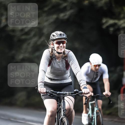 13.09.2026 - Stadtparktriathlon H.Heesch http://msf.ph/oto/10365338 13.09.2026 11:22:25 Radfahren 590, 599, 640, 671, 687, 699, 780, 805 meine-sportfotos.de