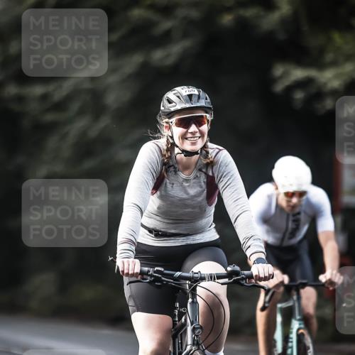 13.09.2026 - Stadtparktriathlon H.Heesch http://msf.ph/oto/10365344 13.09.2026 11:22:25 Radfahren 590, 599, 640, 671, 687, 699, 780, 805 meine-sportfotos.de