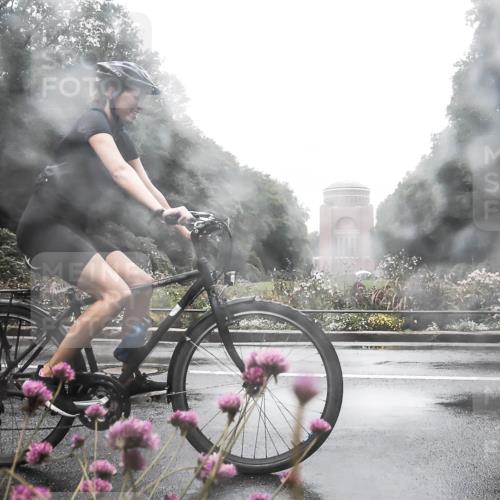 13.09.2026 - Stadtparktriathlon H.Heesch http://msf.ph/oto/10365355 13.09.2026 12:40:57 Radfahren 954, 1124, 1166, 1216 meine-sportfotos.de