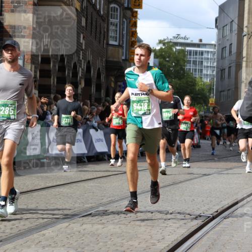 13.09.2026 - 21. swb-Marathon Bremen Strokosch-Dieckow http://msf.ph/oto/10365380 13.09.2026 13:35:26 Ziel 536, 2366, 2413, 2430, 2492, 3063, 3311, 3916, 4487, 4635, 4985, 5016, 5125, 5647, 6391, 6403, 6627, 6655, 6750, 6756, 7123, 7405, 7657, 7703, 7750, 7998, 8300, 8328, 8515, 8623, 9017, 9216, 9526, 9527, 13017, 13018, 13051, 13060, 156, 607, 2041, 2318, 2356, 3055, 3704, 4326, 5308, 5661, 6465, 6466, 6644, 6649, 7597, 7700, 8816, 9845, 9862, 9887 meine-sportfotos.de