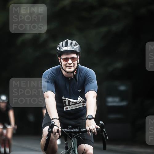 13.09.2026 - Stadtparktriathlon H.Heesch http://msf.ph/oto/10365384 13.09.2026 13:13:41 Radfahren 1082, 1199, 1245, 1261, 1269, 1272, 1369, 1407 meine-sportfotos.de
